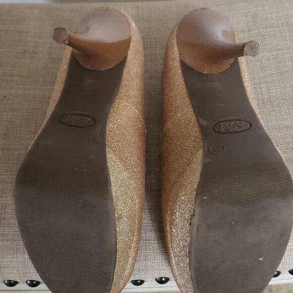 Gold Glitter Platform Heels  - Picture 8 of 8